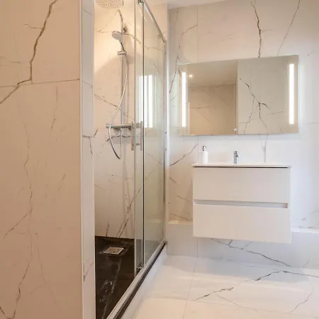 Apartment Le Parc Cordier-6 By Interhome