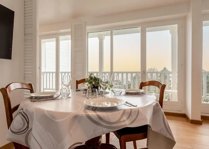 Le Parc Cordier-6 By Interhome Appartement *