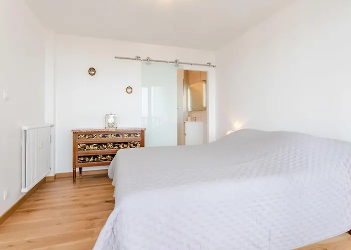 Le Parc Cordier-6 By Interhome Appartement